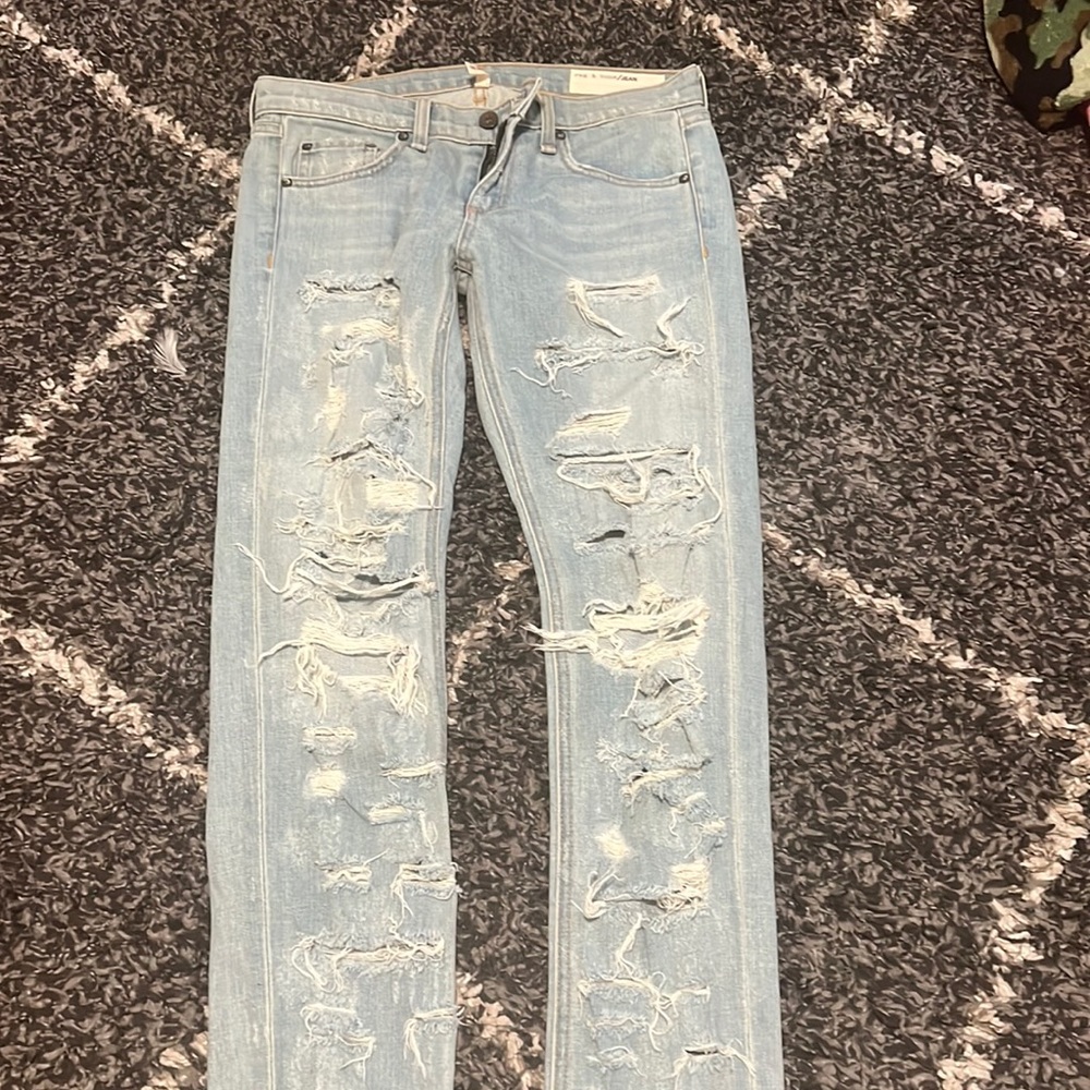 Rag & bone jeans in good shape
